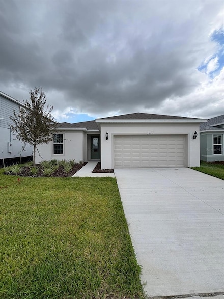 3270 Ellsworth Ave, Davenport, FL 33837