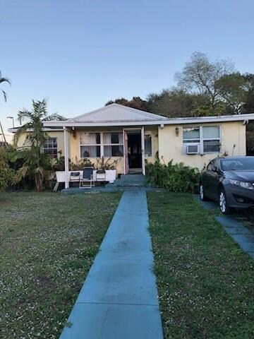 18201 NW 20th Ave, Miami Gardens, FL 33056