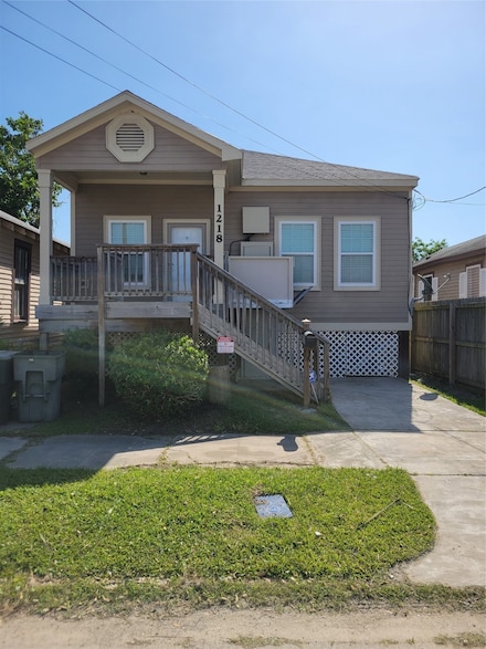 1218 42nd St, Galveston, TX 77550