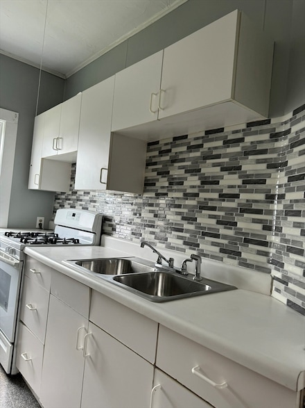 130 Mott St Unit 2, New Bedford, MA 02744