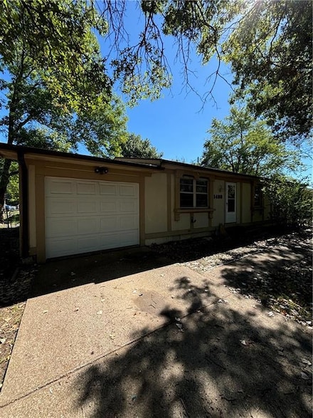 1400 Richard Ave, Parsons, KS 67357