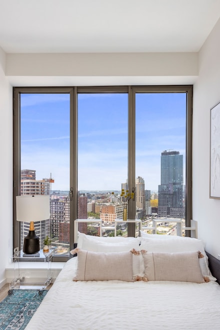 545 Vanderbilt Ave Unit PH-3E, Brooklyn, NY 11238