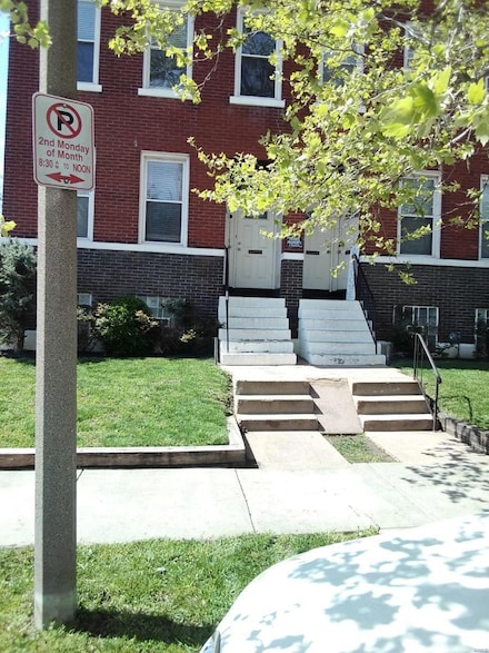4317 Obear Ave, Saint Louis, MO 63107
