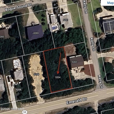 5204 Emerald Dr, Emerald Isle, NC 28594
