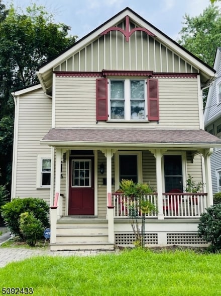 28 James St, Montclair, NJ 07042