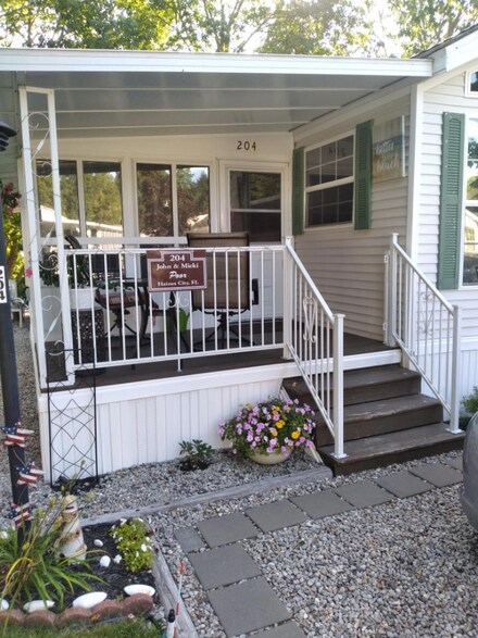 27 Go Camping Way Unit 204, Old Orchard Beach, ME 04064