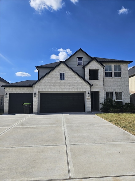 3326 Tilley Dr, Rosenberg, TX 77471