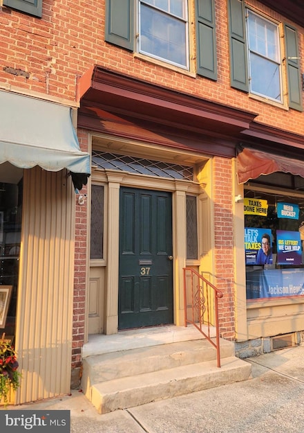 37 E Main St Unit 2, Waynesboro, PA 17268