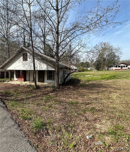 460 4th Ave NW, Fayette, AL 35555
