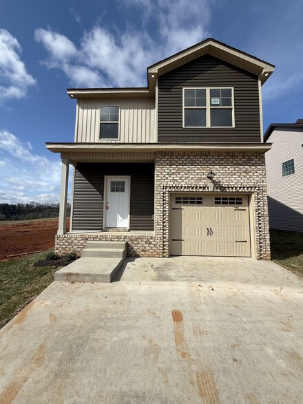 163 Cardinal Creek, Clarksville, TN 37040
