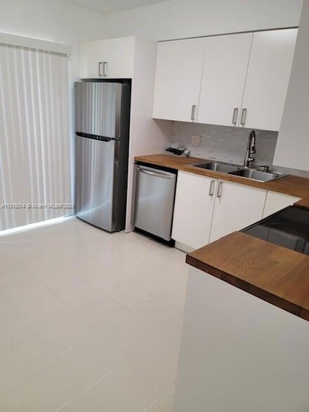 3490 Atlanta St Unit B, Hollywood, FL 33021