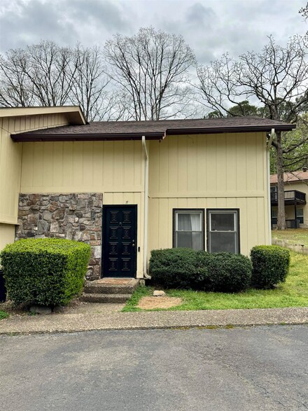 11 Destino Way, Hot Springs Village, AR 71909