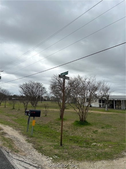 3601 Maurine St, Bryan, TX 77808