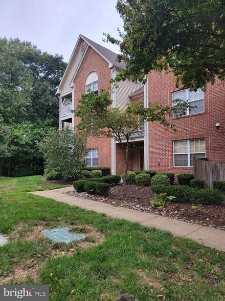 631 Admiral Dr Unit 403, Annapolis, MD 21401