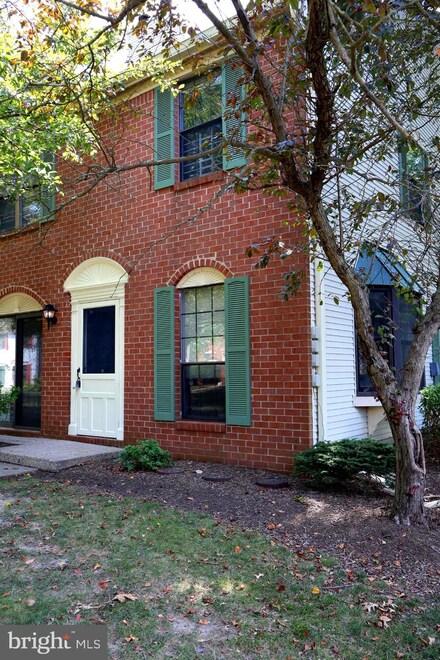 31 Drewes Ct, Lawrence Township, NJ 08648