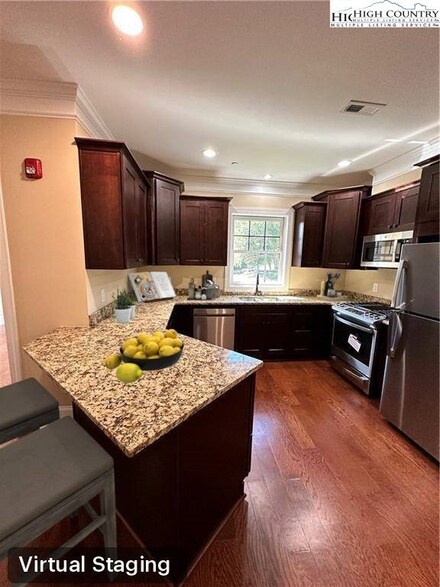 155 Gateway Dr Unit 401, Boone, NC 28607