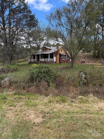 49 Loggy Hollow Rd, Bakersville, NC 28705