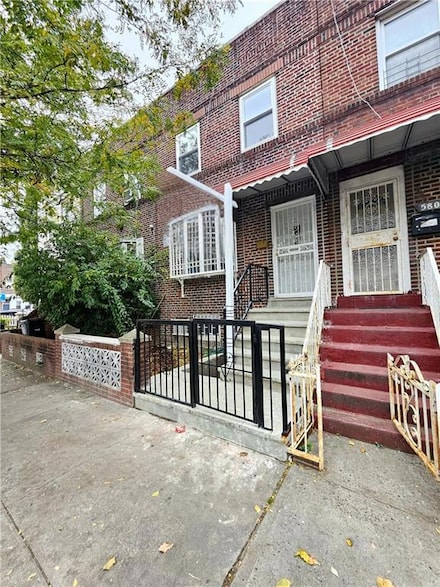 582 Bay Ridge Ave, Brooklyn, NY 11220