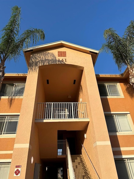 141 SW Palm Dr Unit 203, Port Saint Lucie, FL 34986