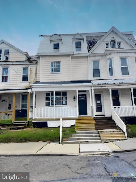 1325 W Norwegian St, Pottsville, PA 17901