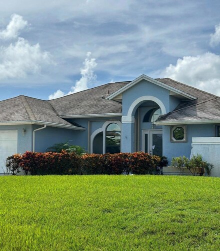 434 SW Jeanne Ave, Port Saint Lucie, FL 34953