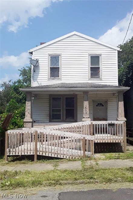 1313 Arlington Ave, Steubenville, OH 43952