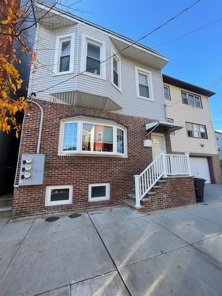 265 Cambridge Ave Unit 1, Jersey City, NJ 07307
