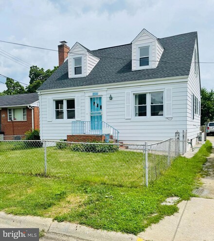 4641 Lacy Ave, Suitland, MD 20746