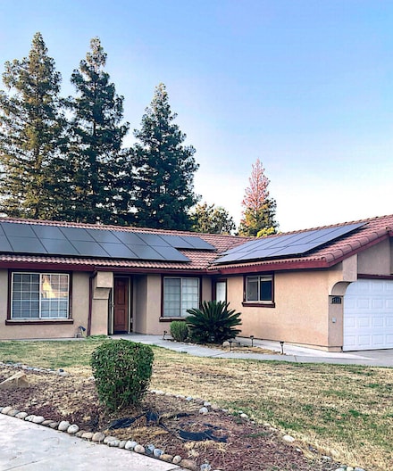 4352 W Los Altos Ave, Fresno, CA 93722