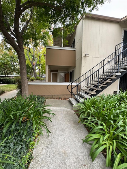 2372 Balme Dr, San Jose, CA 95122