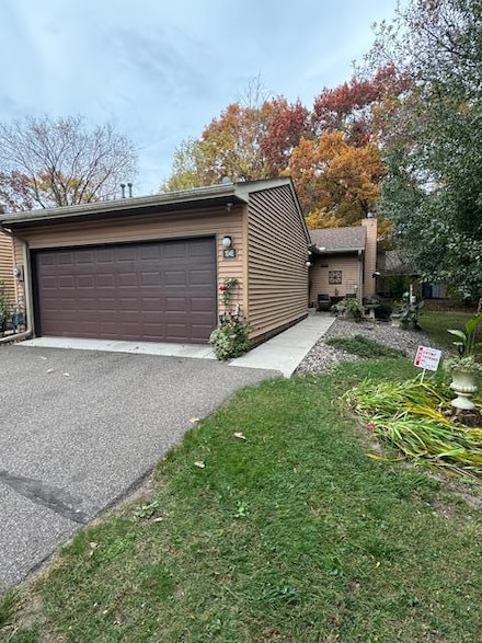 104 South Dr, Circle Pines, MN 55014