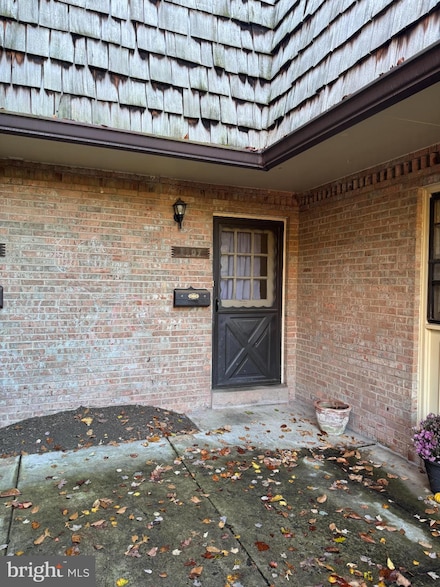 3107 Juniper Ln, Falls Church, VA 22044