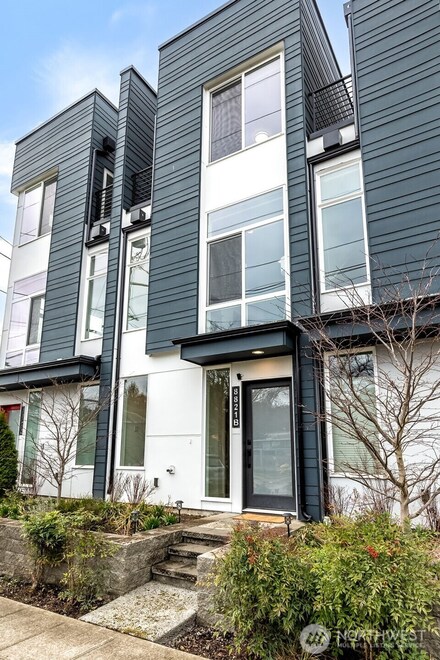 8821 9th Ave SW Unit B, Seattle, WA 98106
