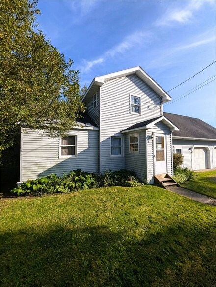 778 Parker Hill Rd, Burlington Flats, NY 13315