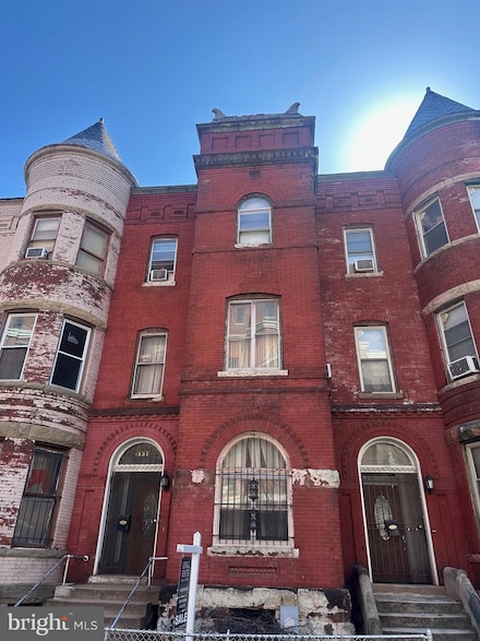 1332 W St NW, Washington, DC 20009