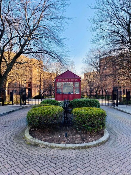 150-20 71st Ave Unit 6, Flushing, NY 11367