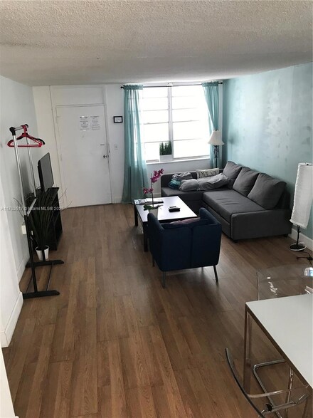 1732 Meridian Ave Unit 702, Miami Beach, FL 33139