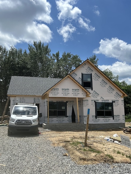1326 Isaiah Dr, Clarksville, TN 37042
