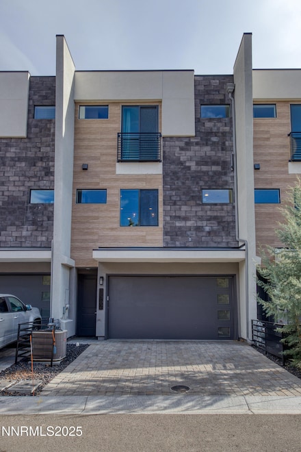 2562 River Hatchling Ln, Reno, NV 89503