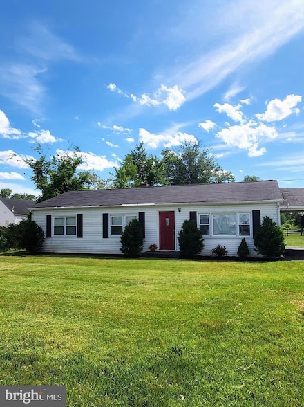 7602 Old Linton Hall Rd, Gainesville, VA 20155