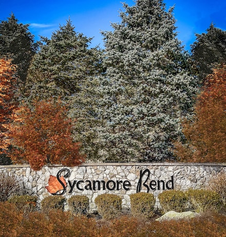 3737 Sycamore Bend Way S, Columbus, IN 47203