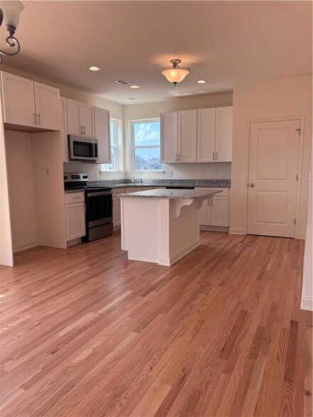 2826 Brinker Ln Unit W-170, Easton, PA 18040