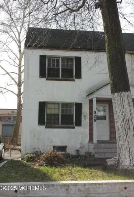 508 N Grove St, East Orange, NJ 07017