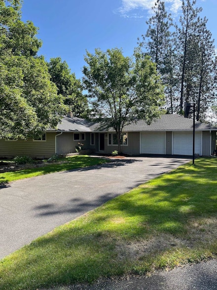 10520 N College Cir, Spokane, WA 99218