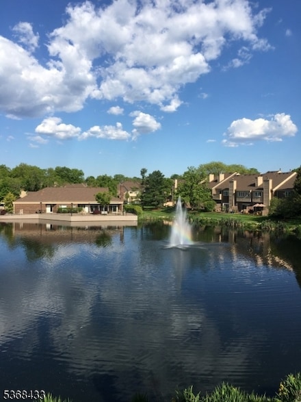20 Bedford Ct Unit E4, Madison, NJ 07940