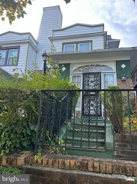 6202 Ellsworth St, Philadelphia, PA 19143