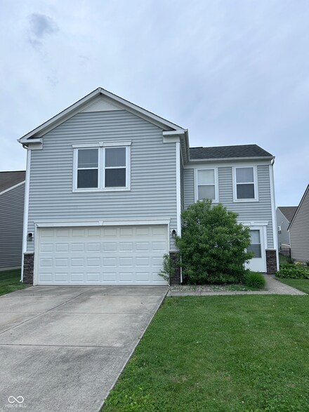 4070 Presidio Cir, Indianapolis, IN 46235