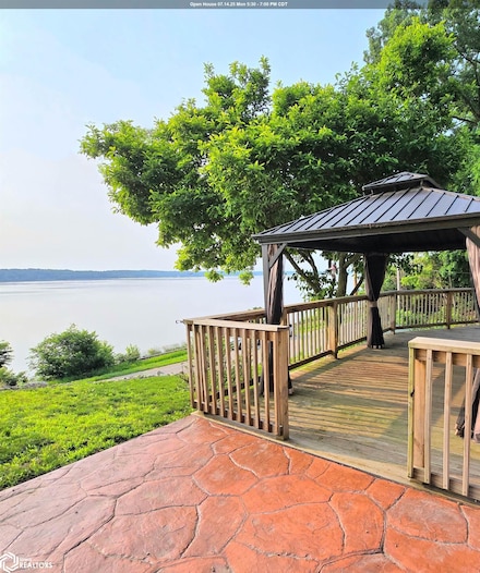 3575 Mississippi River Rd, Keokuk, IA 52632