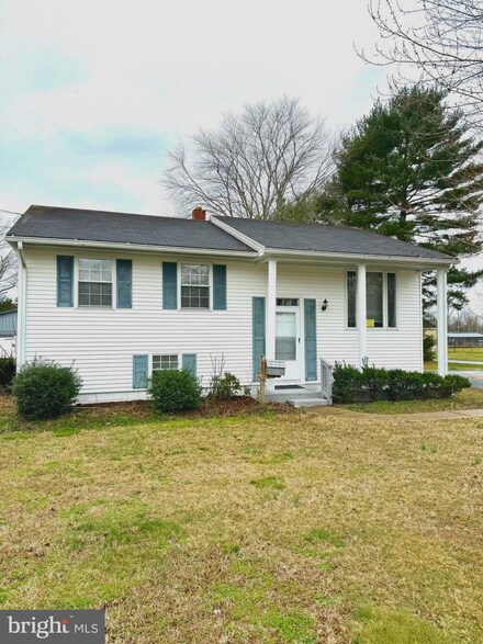 100 E Walnut St, Delmar, MD 21875