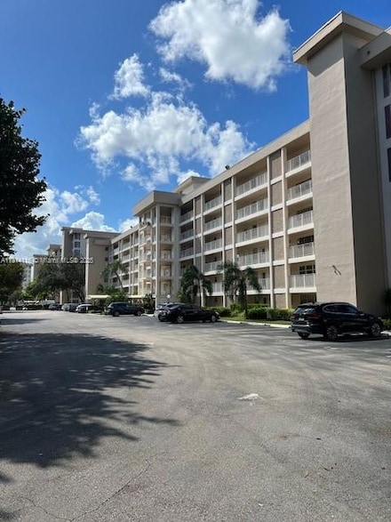 2651 S Course Dr Unit 408, Pompano Beach, FL 33069